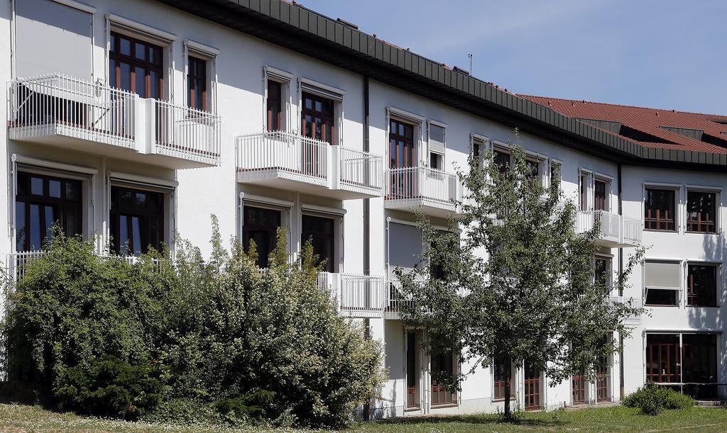Tagungs- Und Bildungszentrum Steinbach/Taunus Steinbach im Taunus Exteriör bild